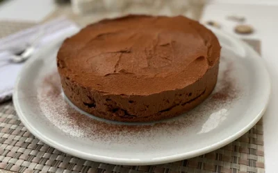 Divine Low‑Sugar, Low‑Carb No‑Bake Chocolate Cheesecake